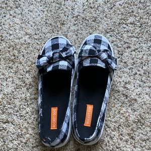 Rocketdog slip-ons- size 3- black and white plaid